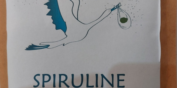 La spiruline en paillettes locale et bio, et solidaire !